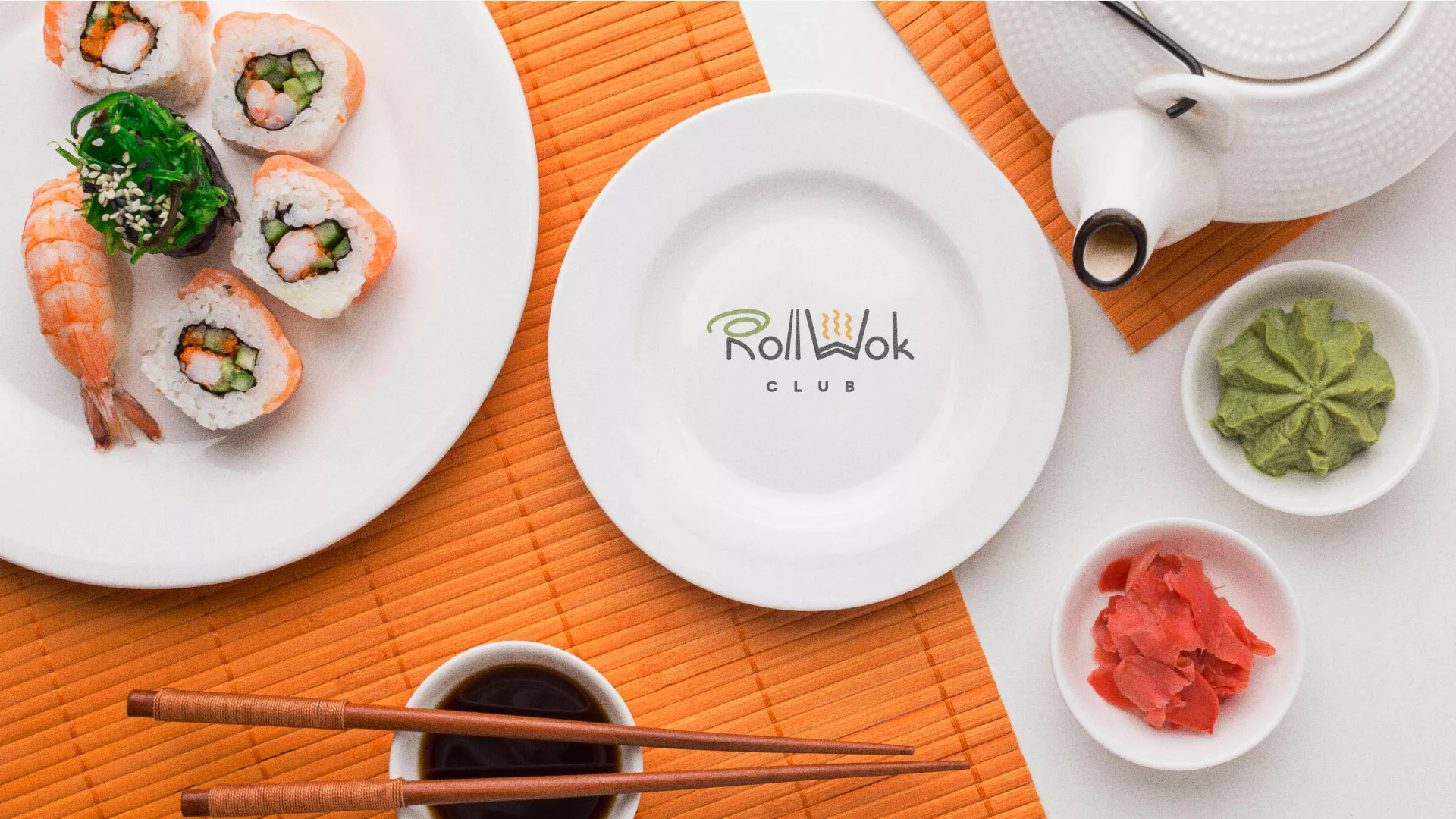 Разработка логотипа и фирменного стиля суши-бара «Roll Wok Club» в Озерах